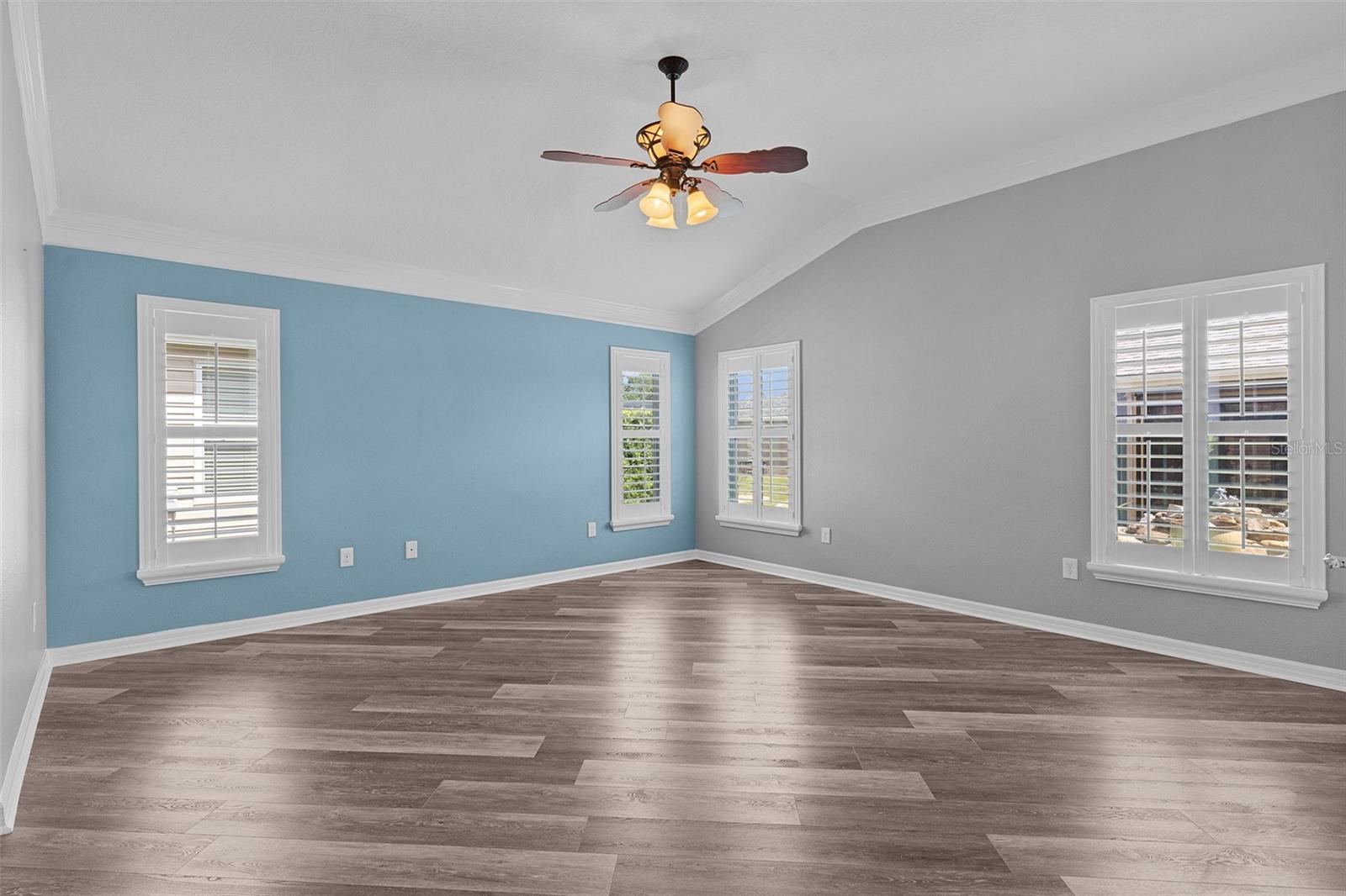 Image 17 of 35 For 3327 Dalkeith Terrace