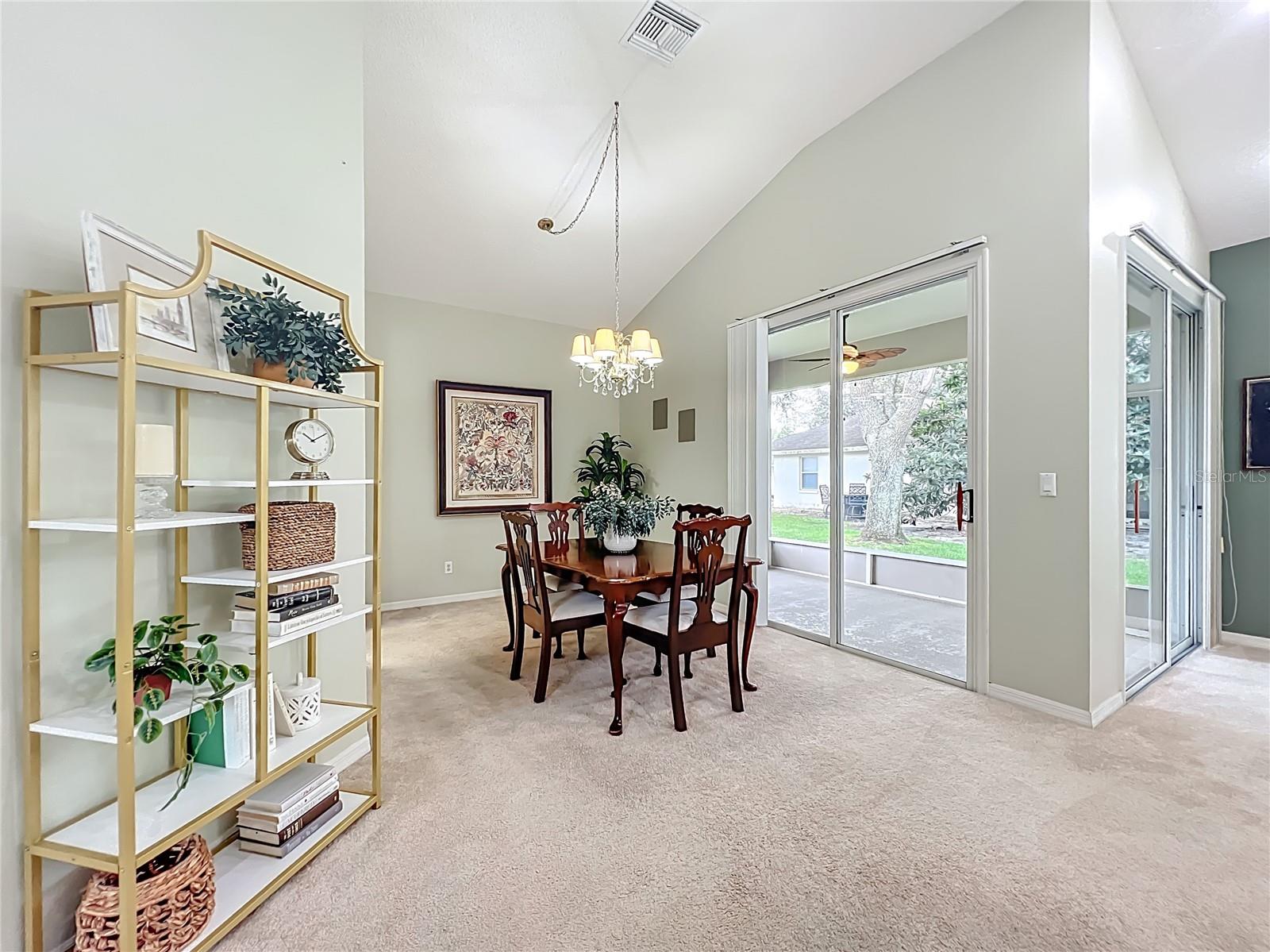 Image 17 of 72 For 5902 Princess Diana Court