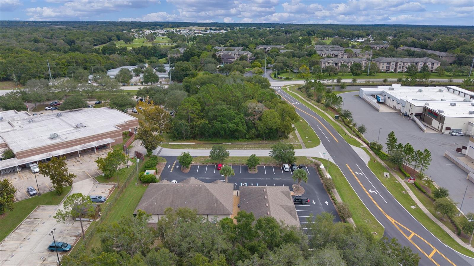 Image 15 of 24 For 375 Fennell Boulevard