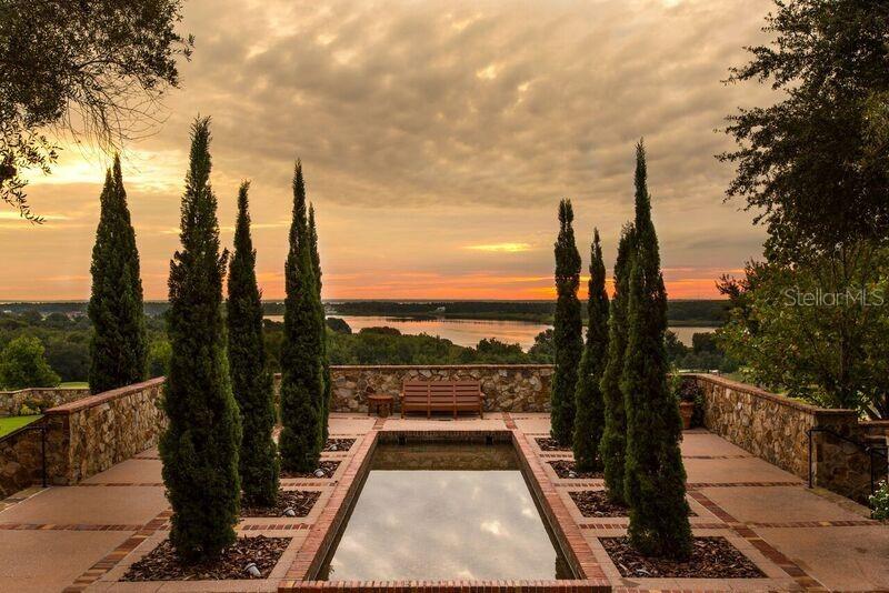 Image 4 of 6 For 15117 Pendio Drive
