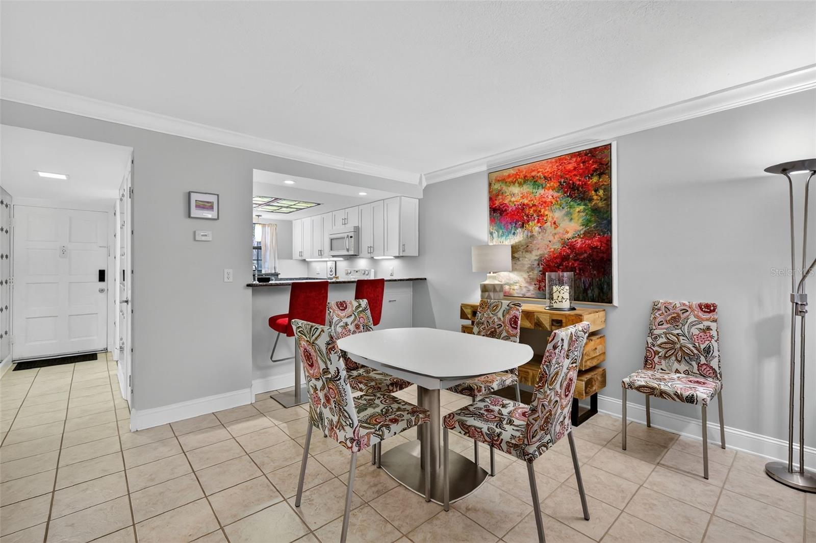 Image 11 of 40 For 101 Grandview Street 210