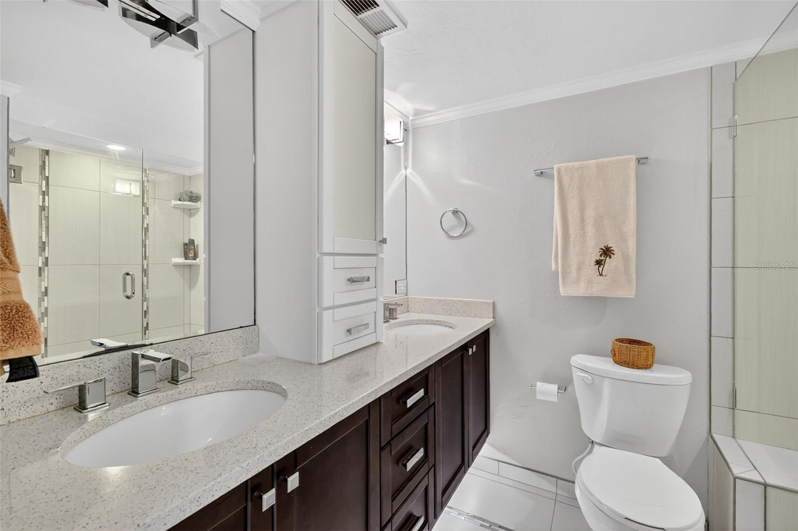 Image 20 of 40 For 101 Grandview Street 210