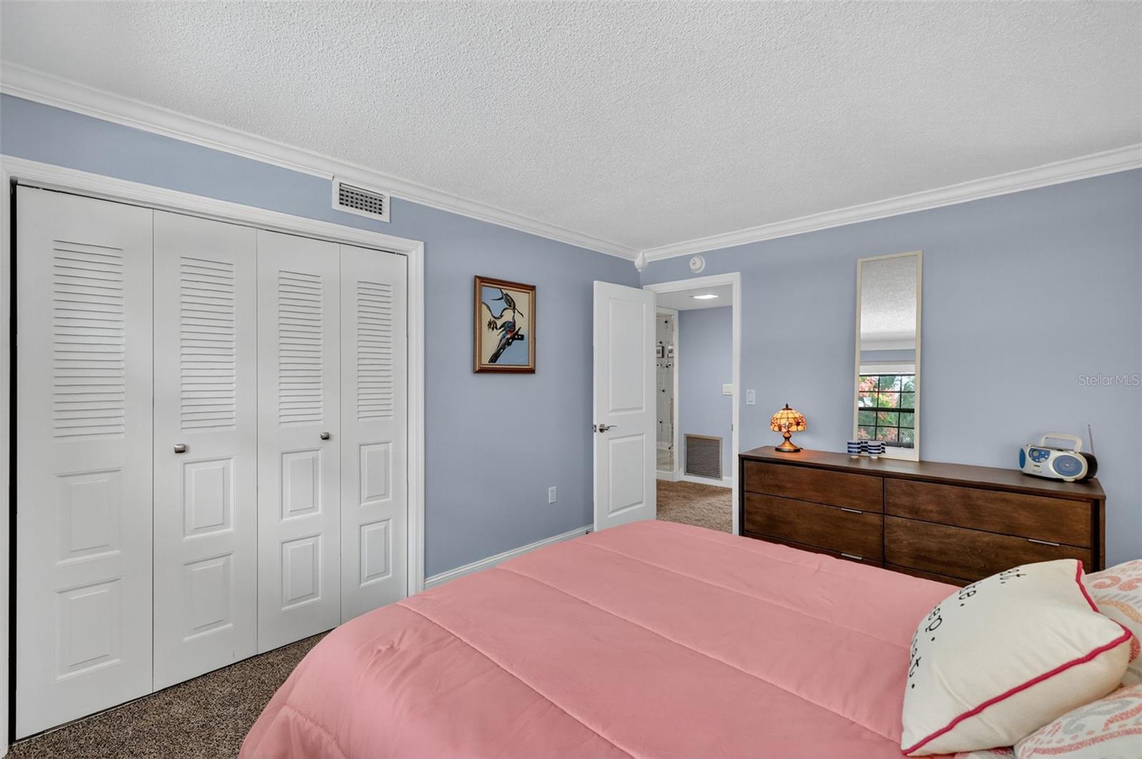 Image 23 of 40 For 101 Grandview Street 210