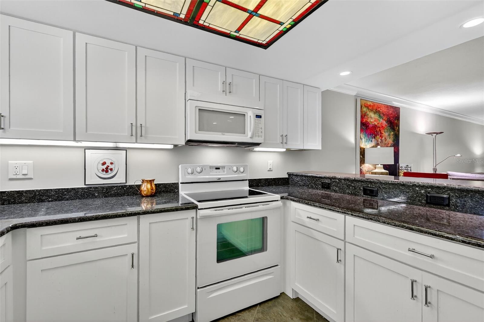 Image 3 of 40 For 101 Grandview Street 210