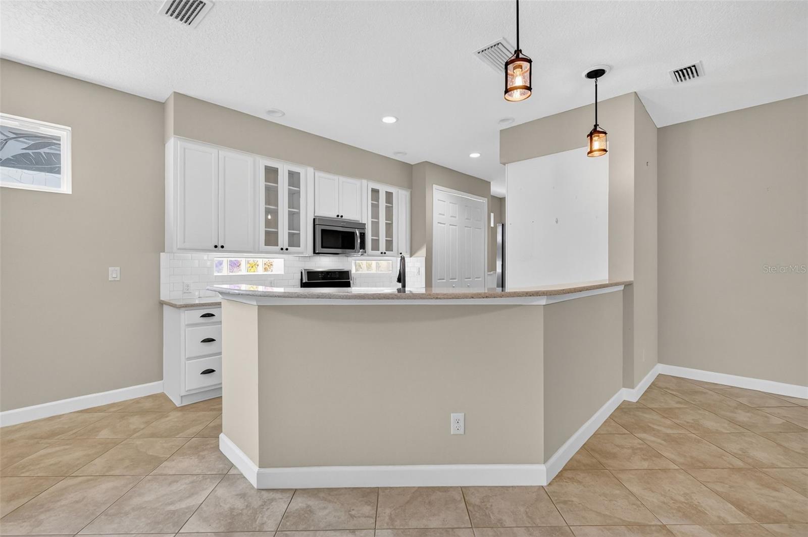 Image 13 of 77 For 8852 Bridgeport Bay Circle