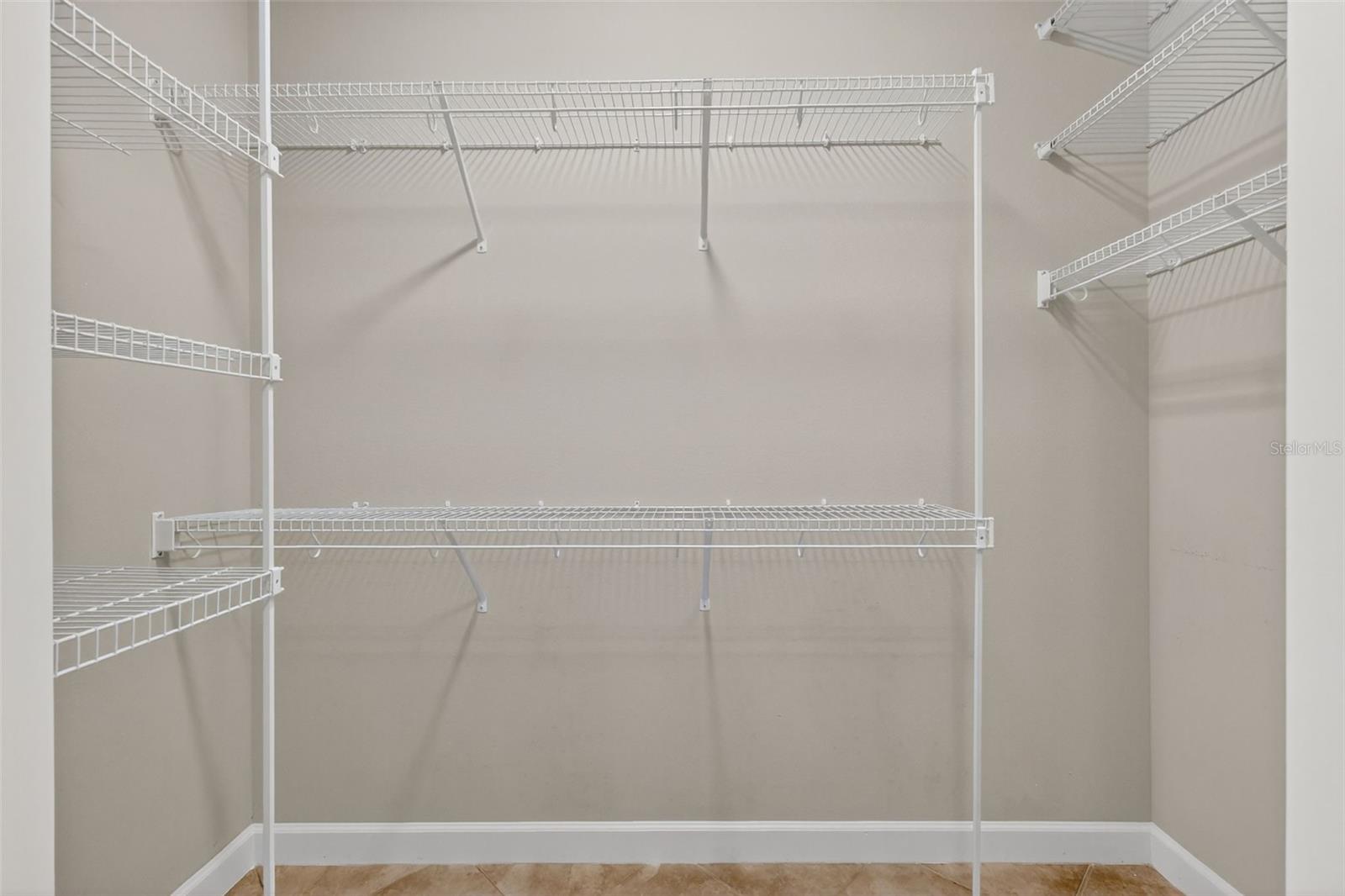 Image 22 of 77 For 8852 Bridgeport Bay Circle