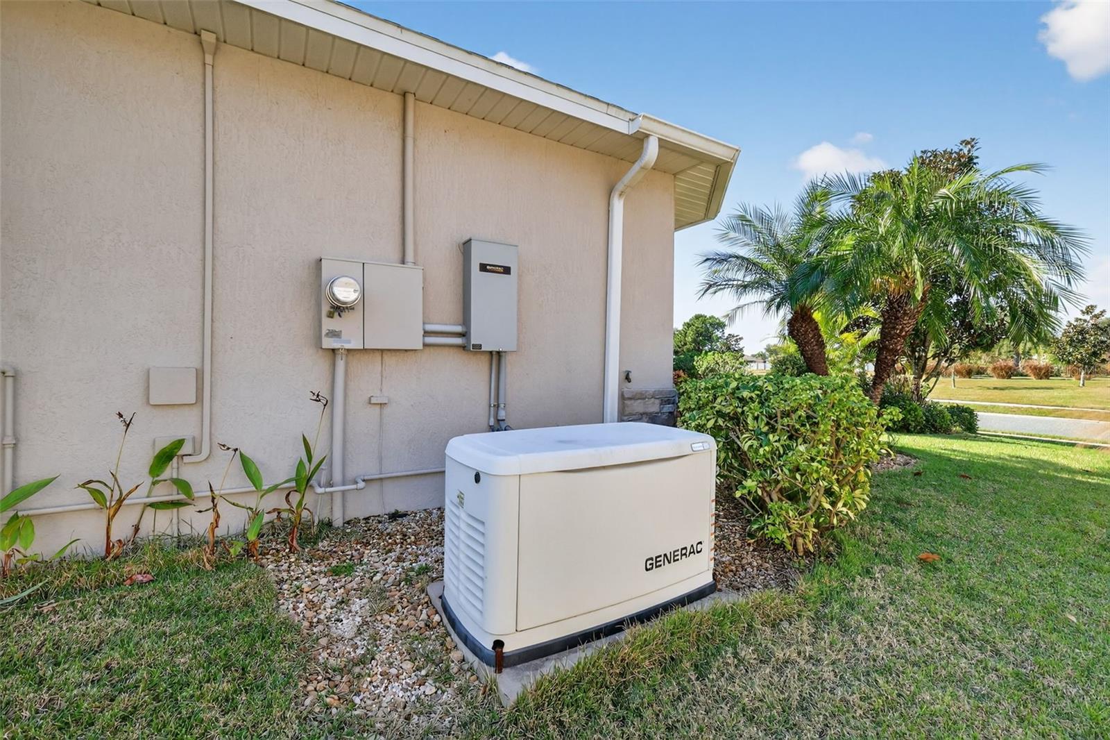 Image 31 of 77 For 8852 Bridgeport Bay Circle