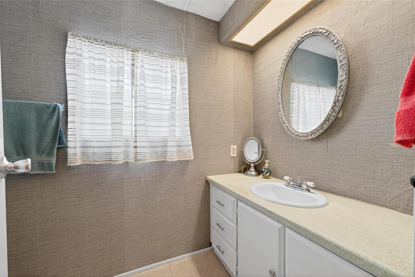 Image 15 of 63 For 259 Kelou Court