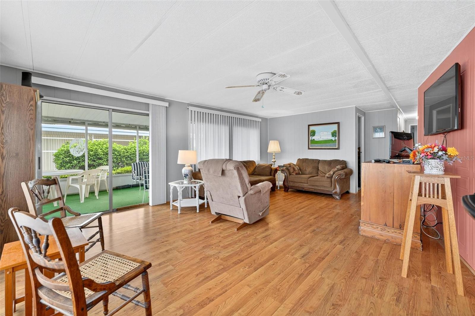 Image 20 of 63 For 259 Kelou Court