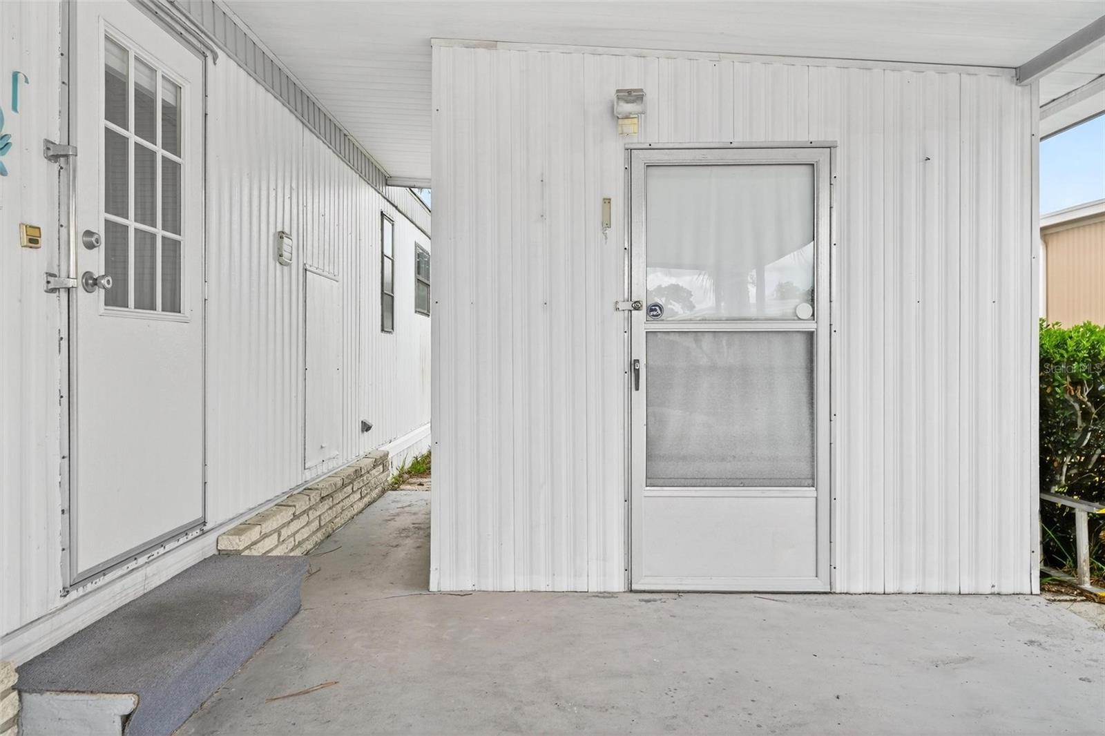 Image 31 of 63 For 259 Kelou Court