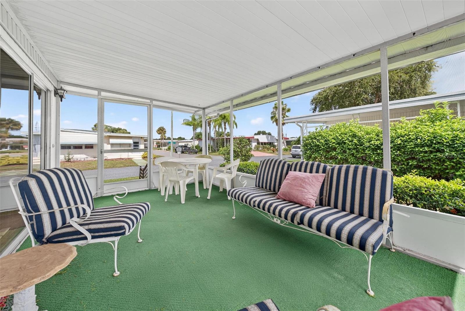 Image 33 of 63 For 259 Kelou Court