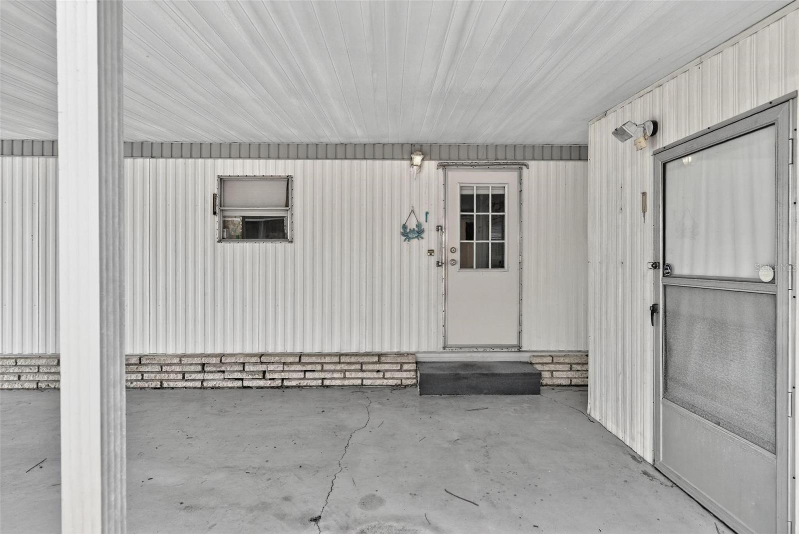 Image 34 of 63 For 259 Kelou Court