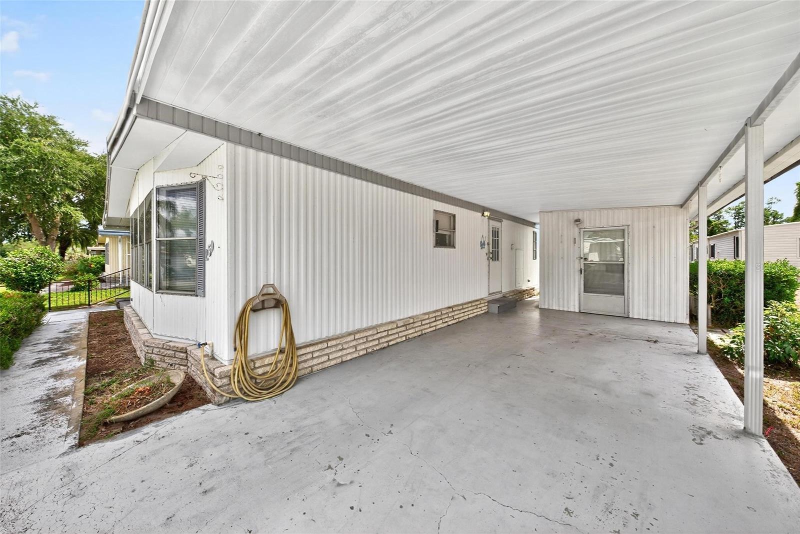 Image 35 of 63 For 259 Kelou Court