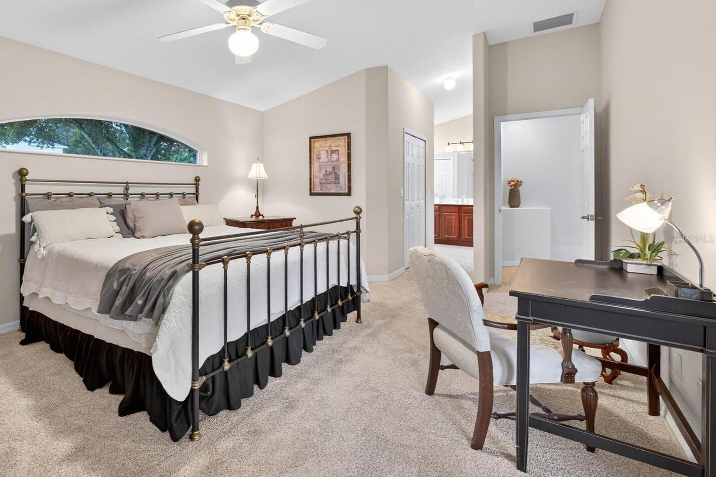 Image 19 of 68 For 27402 Desert Rose Court