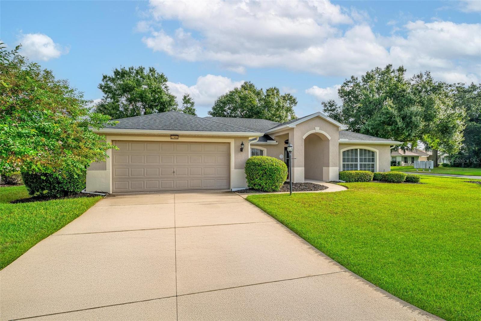 Image 3 of 68 For 27402 Desert Rose Court