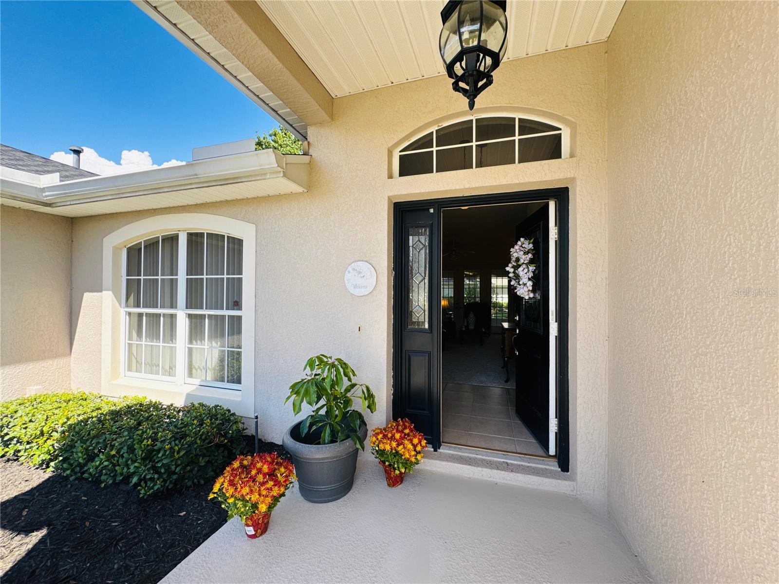 Image 5 of 68 For 27402 Desert Rose Court