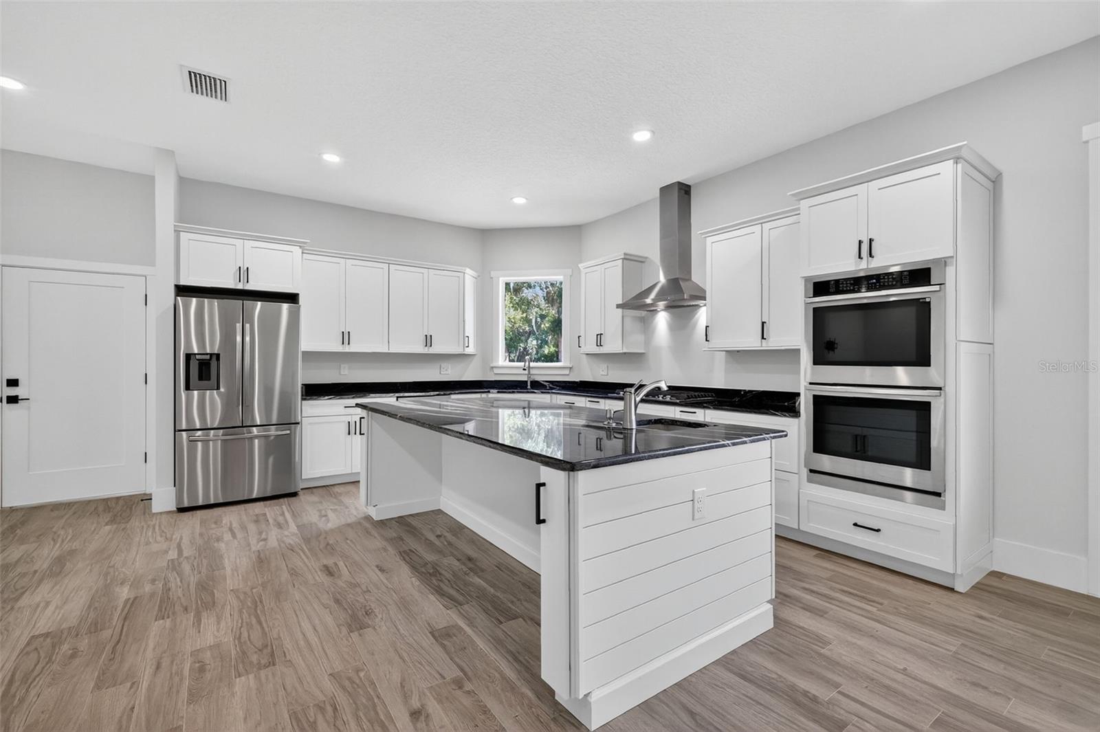 Image 12 of 71 For 6224 Carolina Avenue