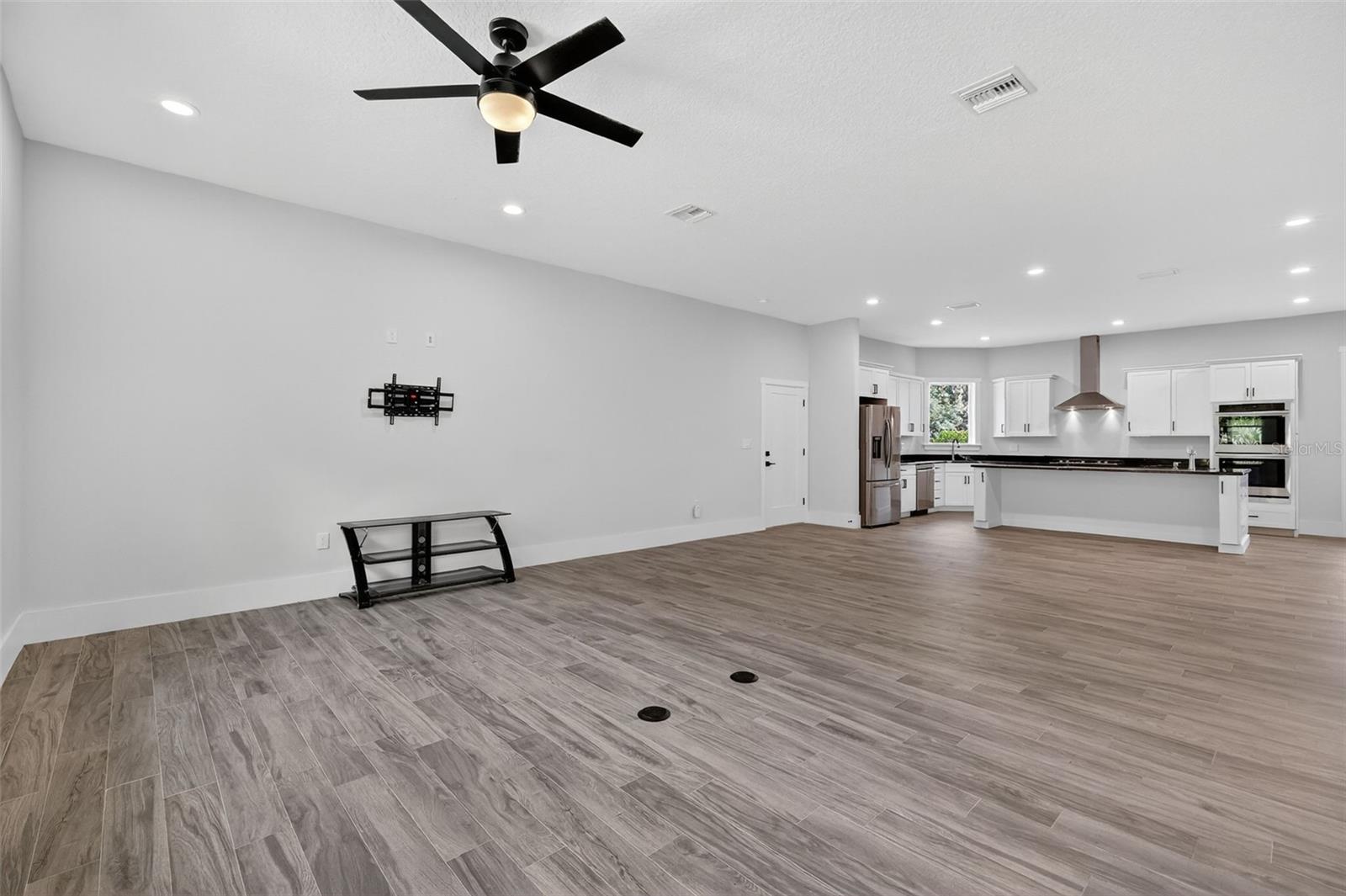 Image 23 of 71 For 6224 Carolina Avenue