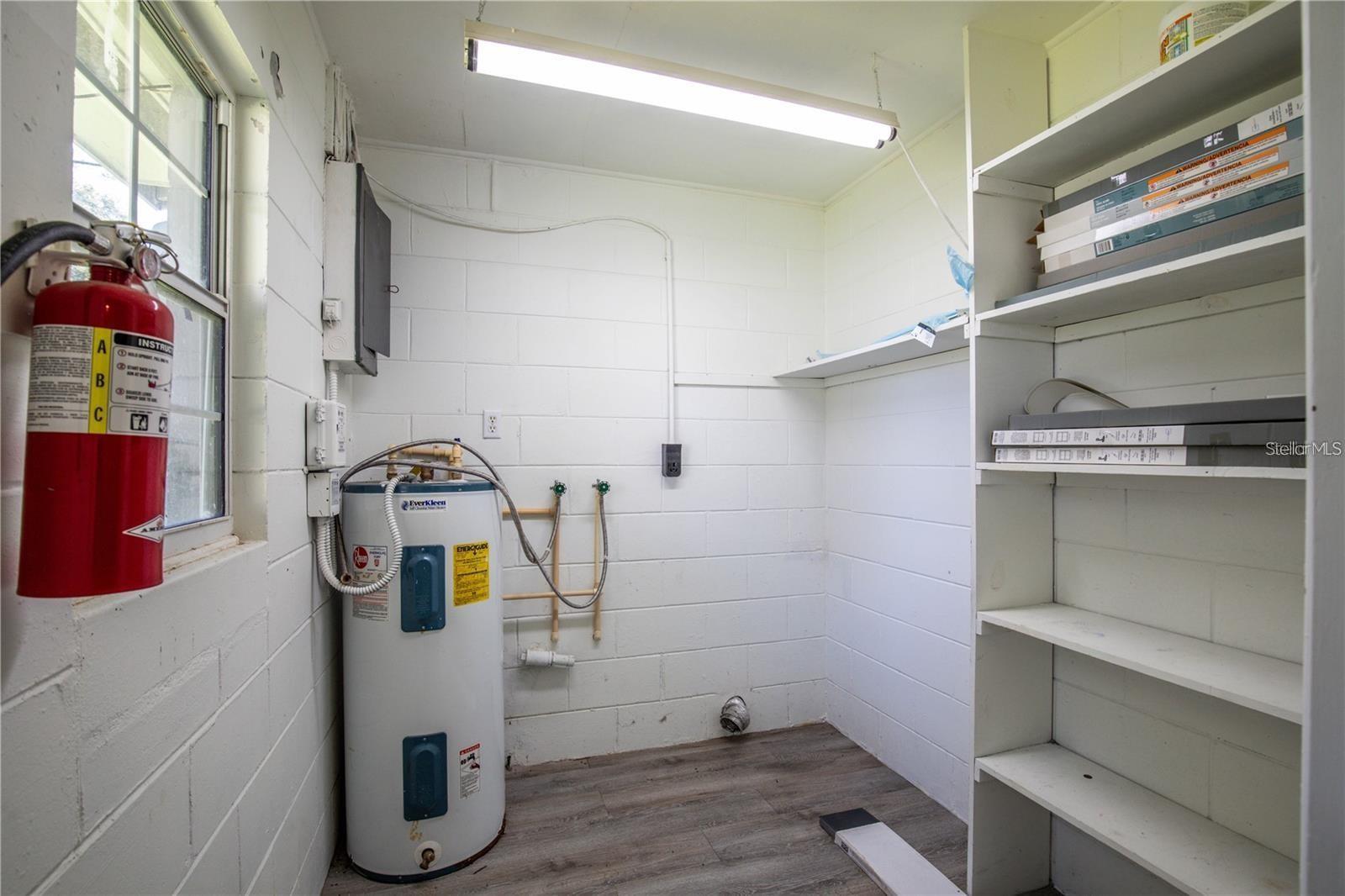 Image 16 of 17 For 25525 Colmar Avenue