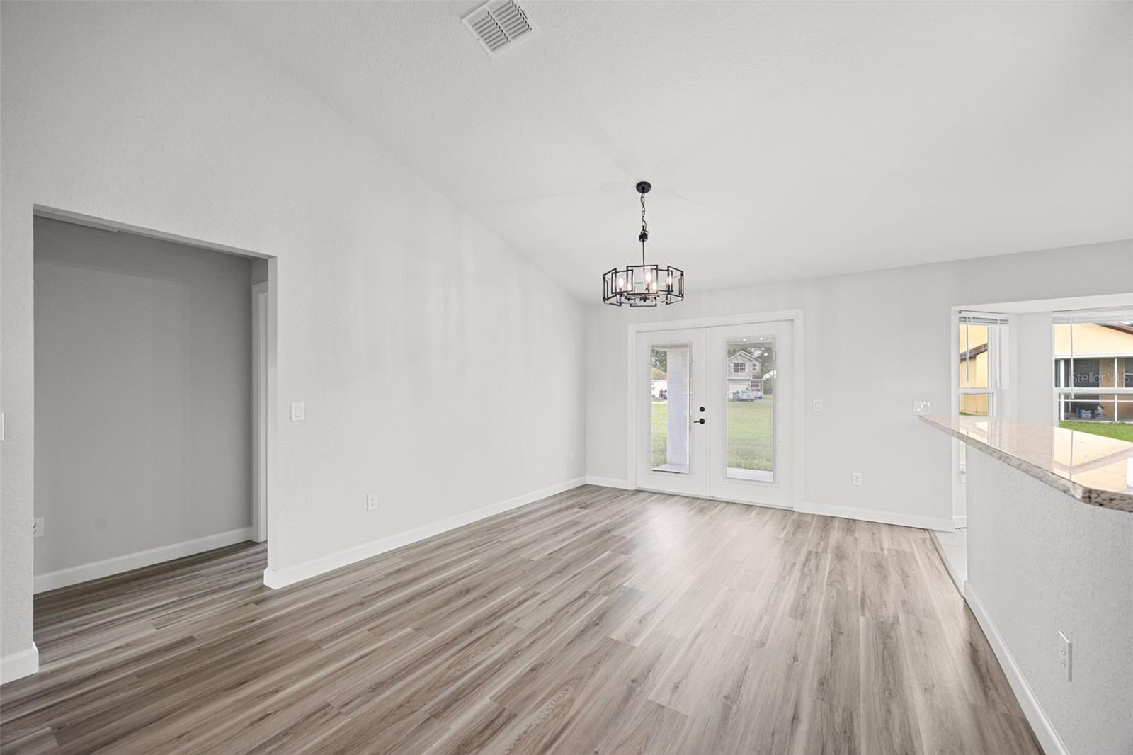 Image 10 of 59 For 2711 77th Avenue