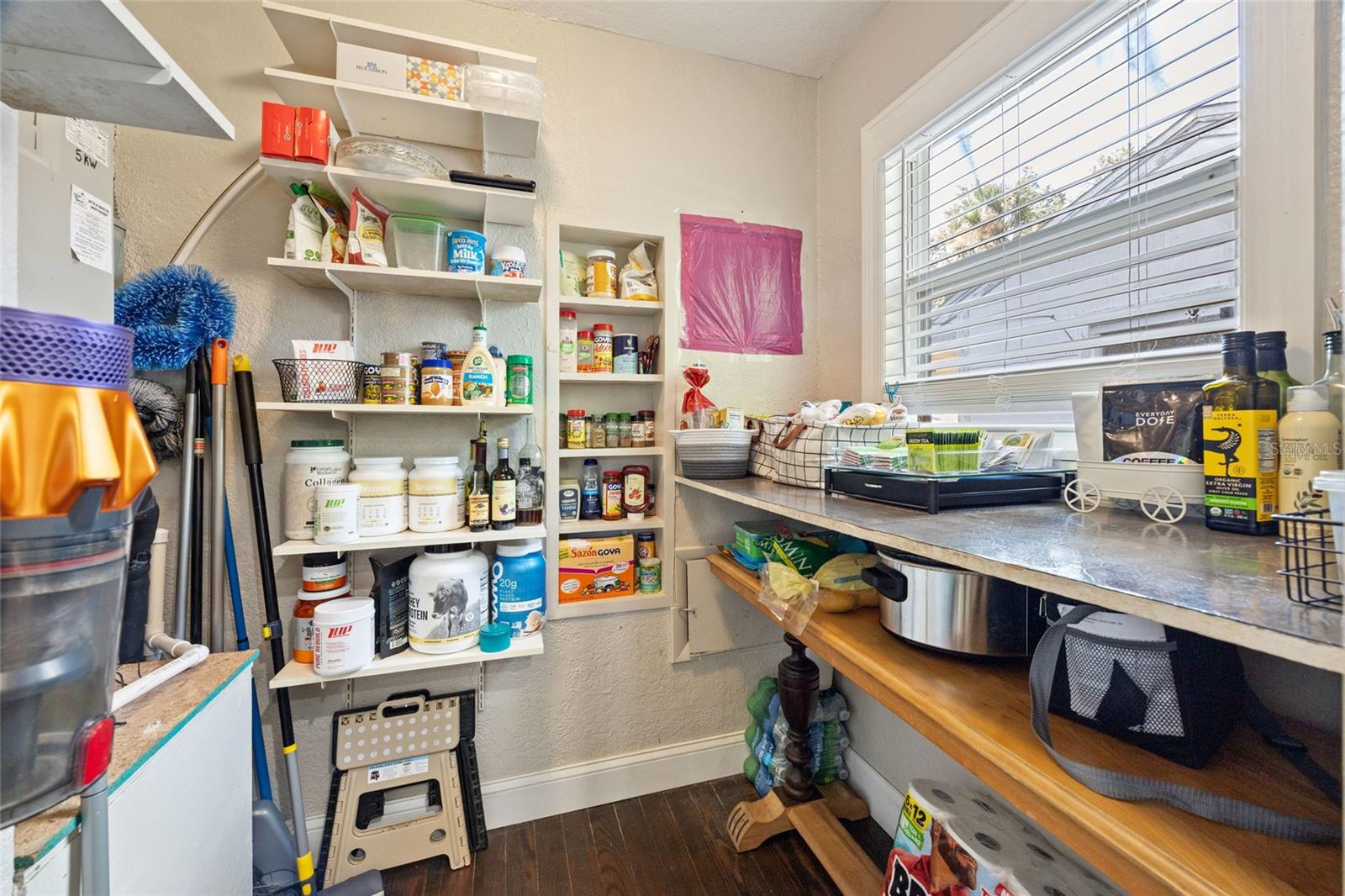 Image 18 of 24 For 1202 Sumter Street