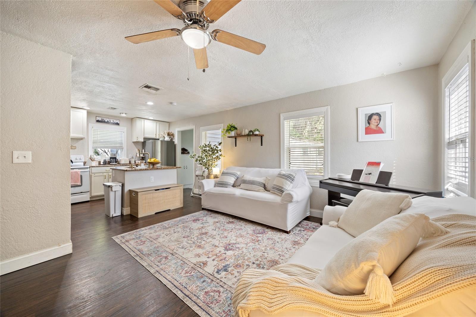 Image 7 of 24 For 1202 Sumter Street