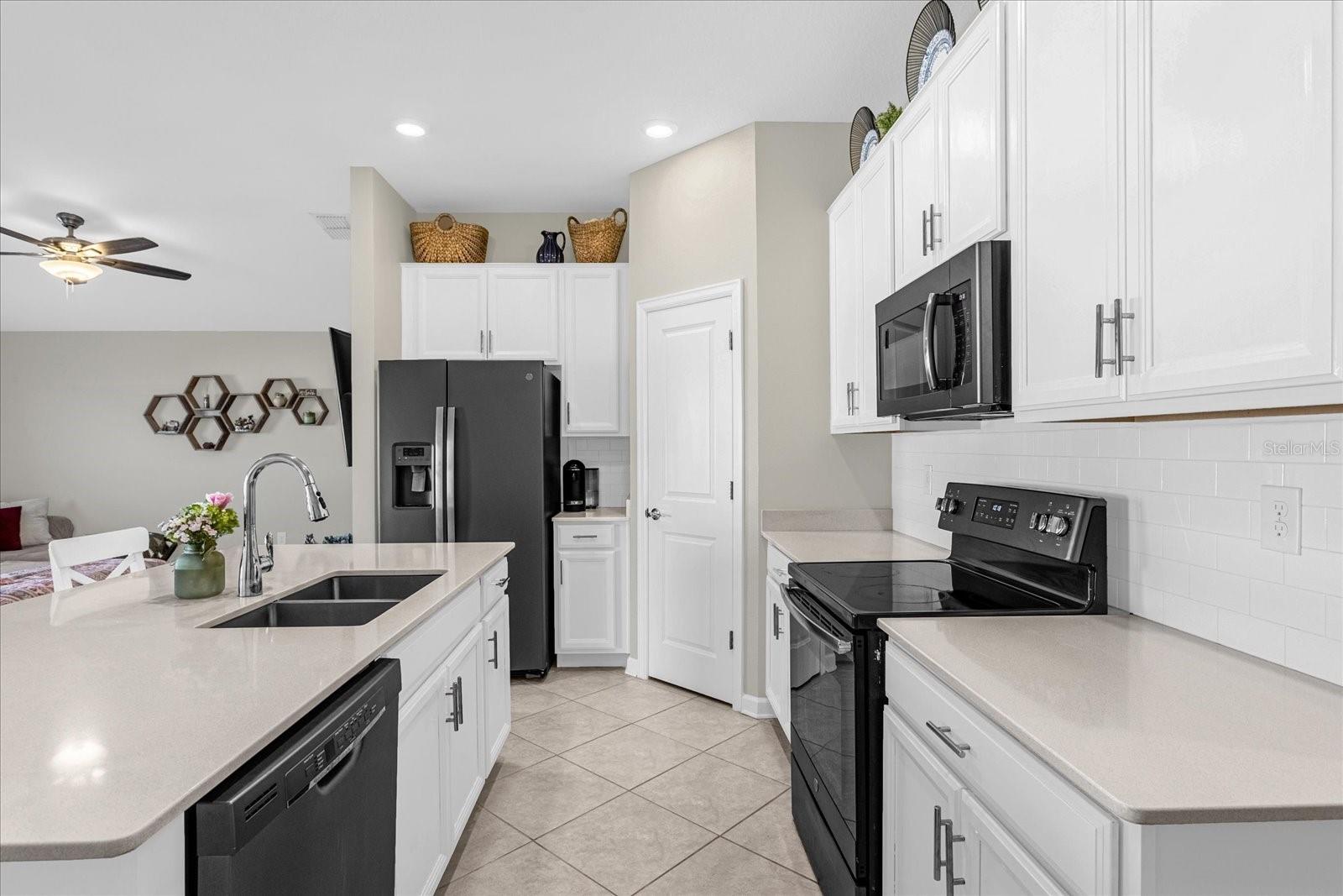 Image 19 of 22 For 148 Taft Drive