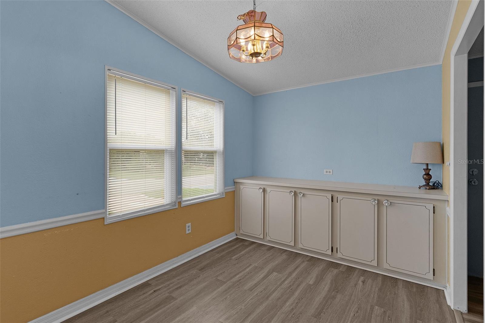 Image 10 of 46 For 817 Hibiscus Drive