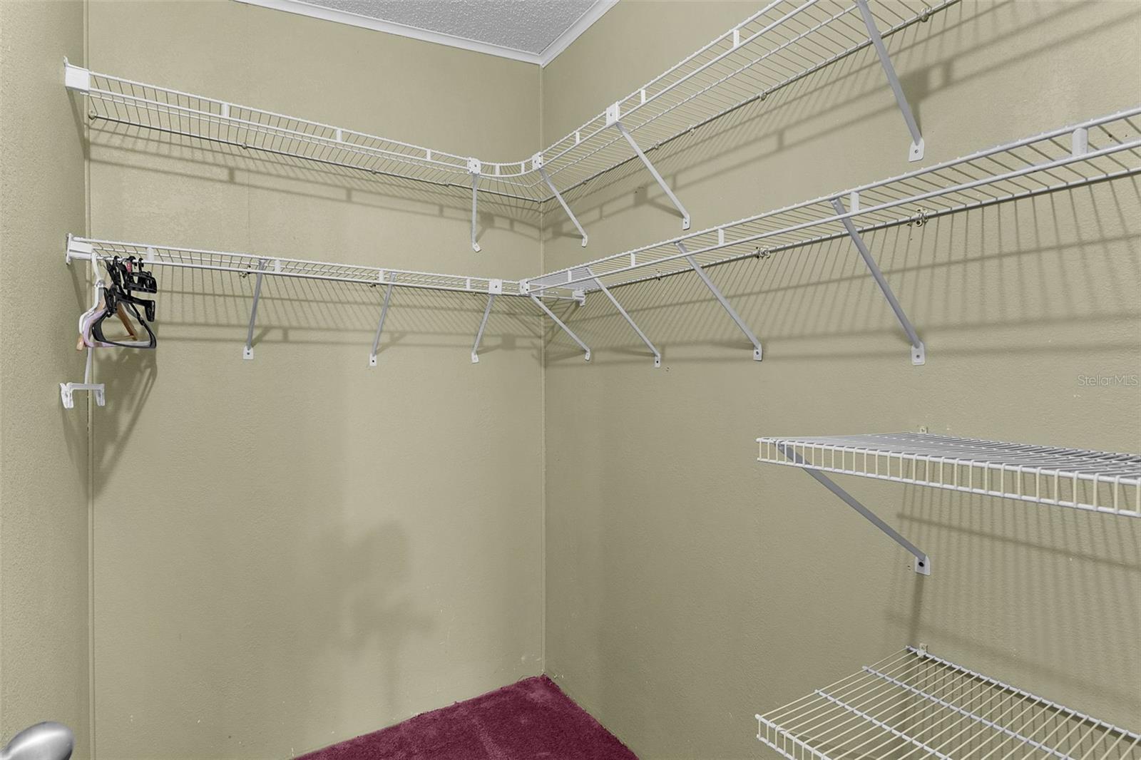 Image 23 of 46 For 817 Hibiscus Drive