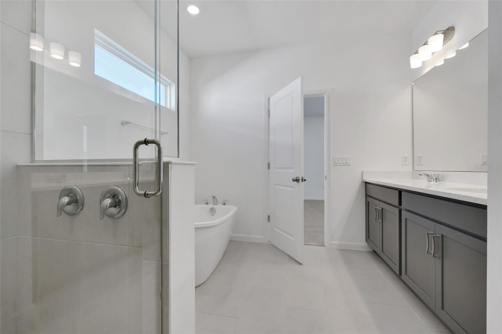 Image 20 of 37 For 5136 Firebush Drive