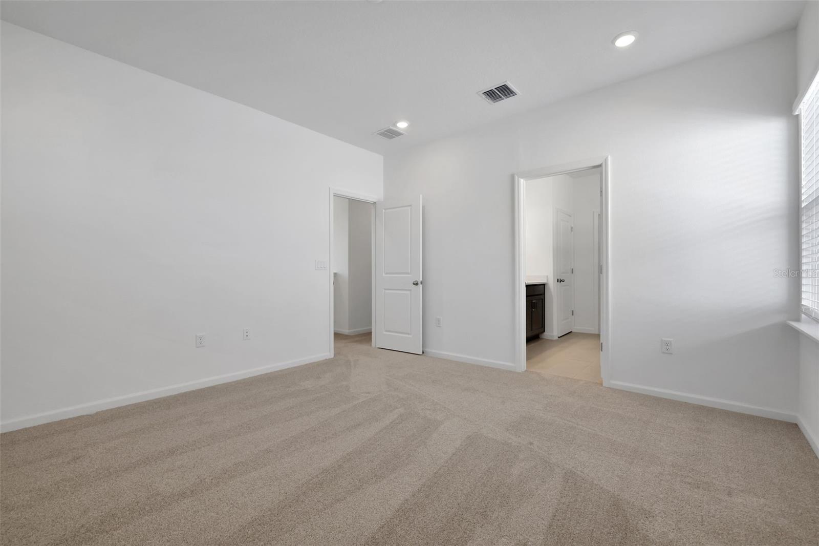 Image 24 of 37 For 5136 Firebush Drive