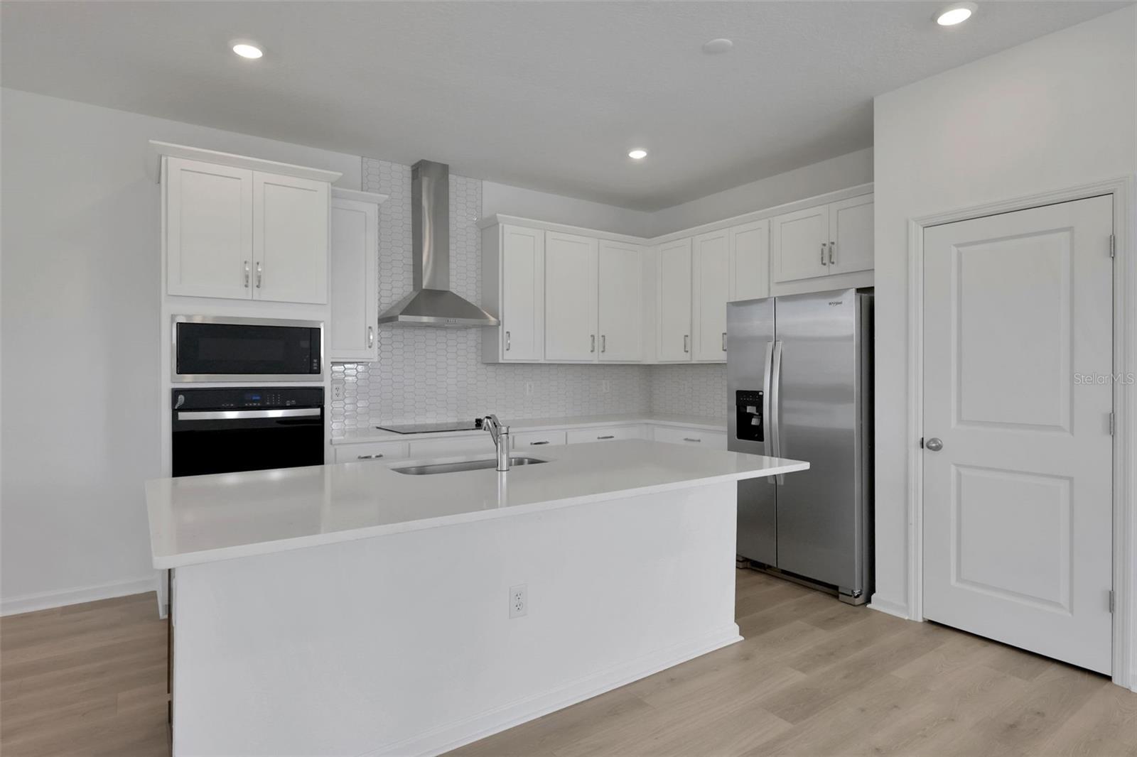 Image 27 of 37 For 5136 Firebush Drive