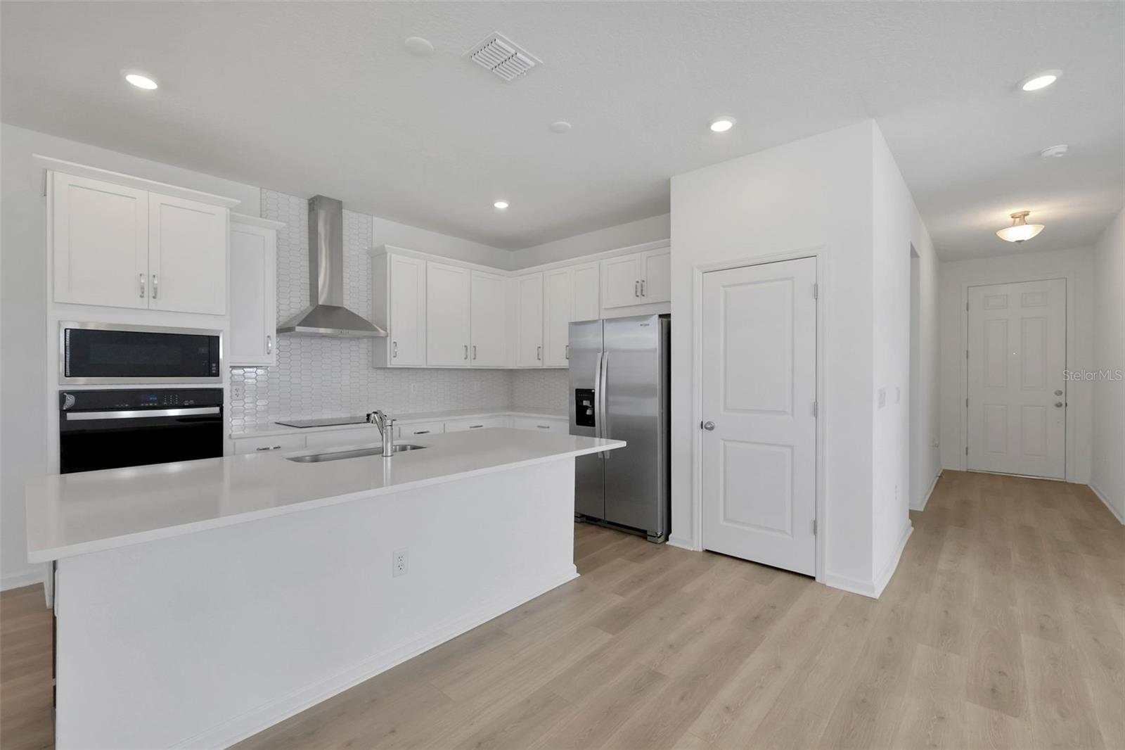 Image 28 of 37 For 5136 Firebush Drive