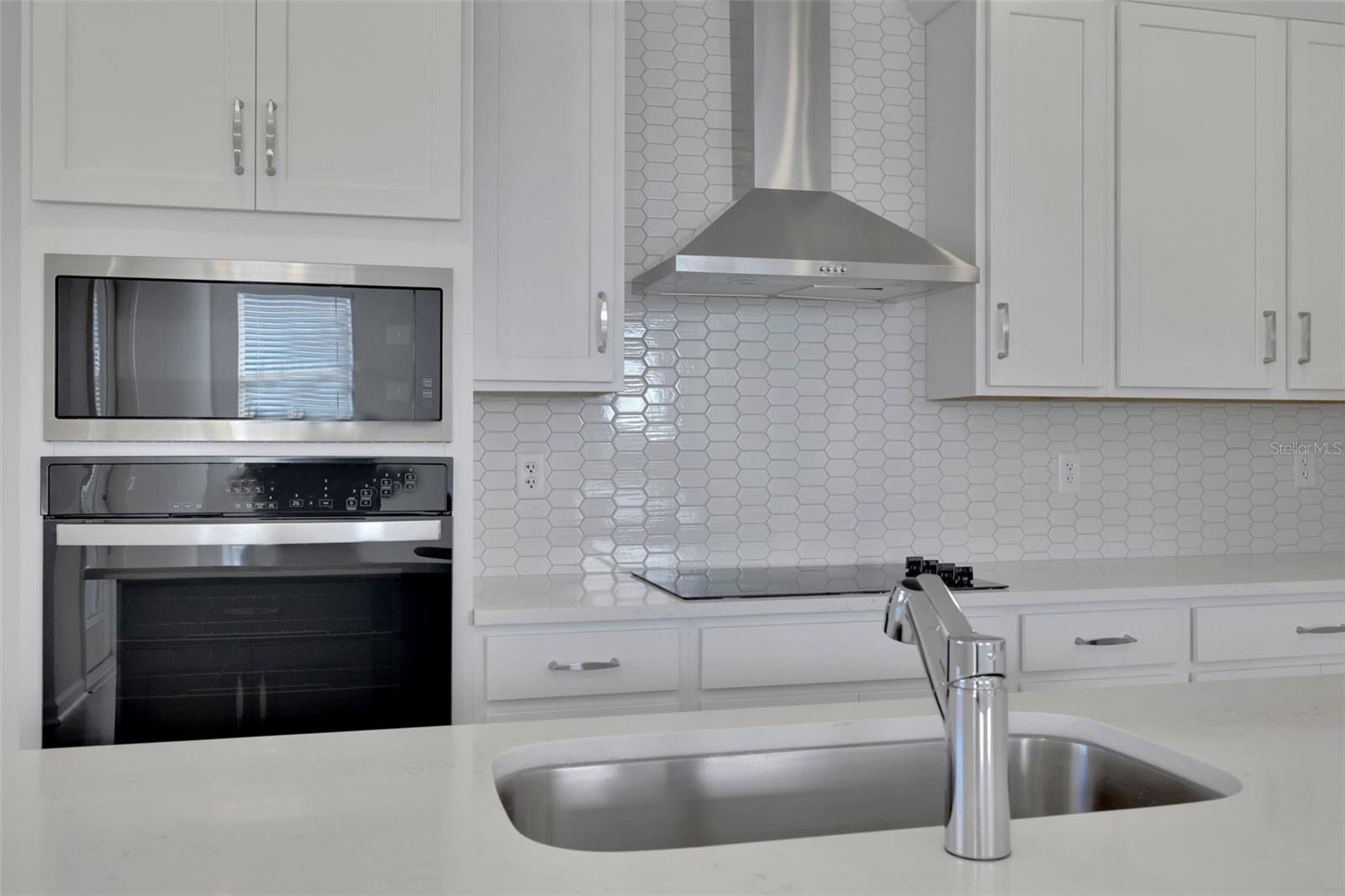 Image 29 of 37 For 5136 Firebush Drive