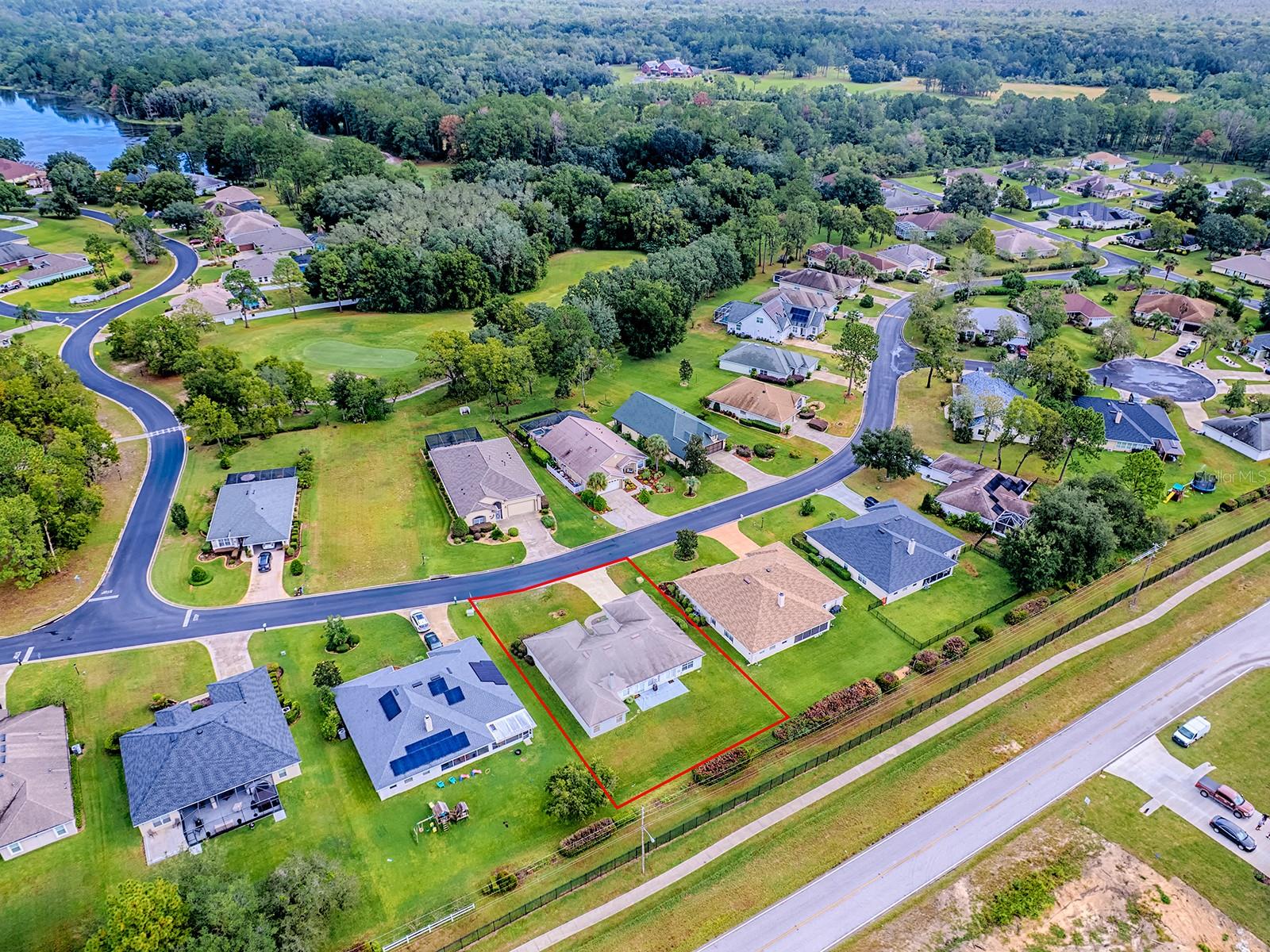 Image 20 of 22 For 705 Lake Diamond Avenue