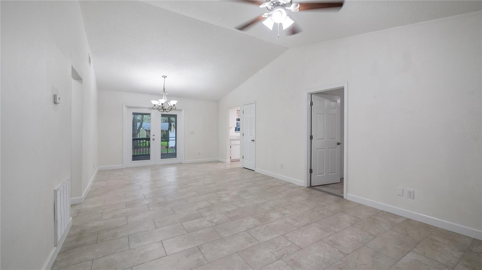 Image 7 of 23 For 114 Osceola Court