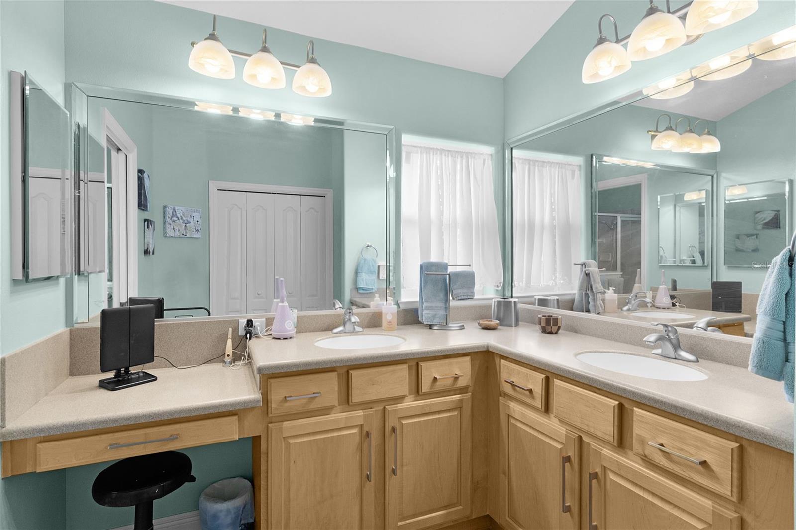 Image 24 of 75 For 4190 County Road 121d