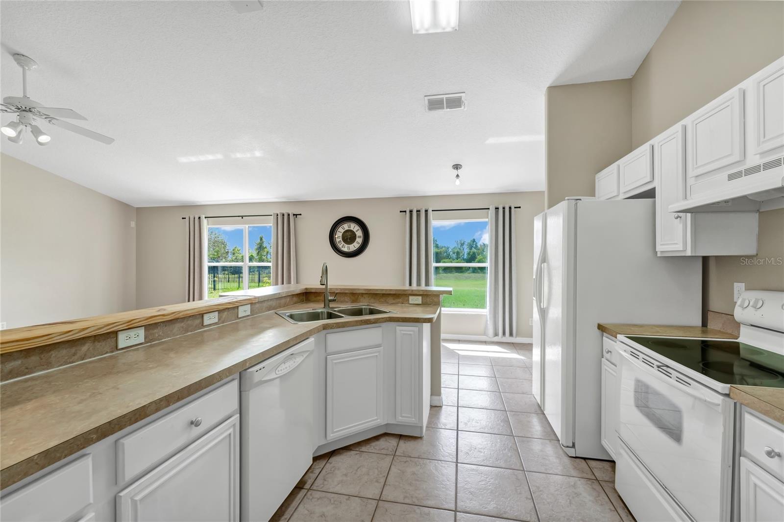 Image 14 of 40 For 514 Lake Sumner Drive