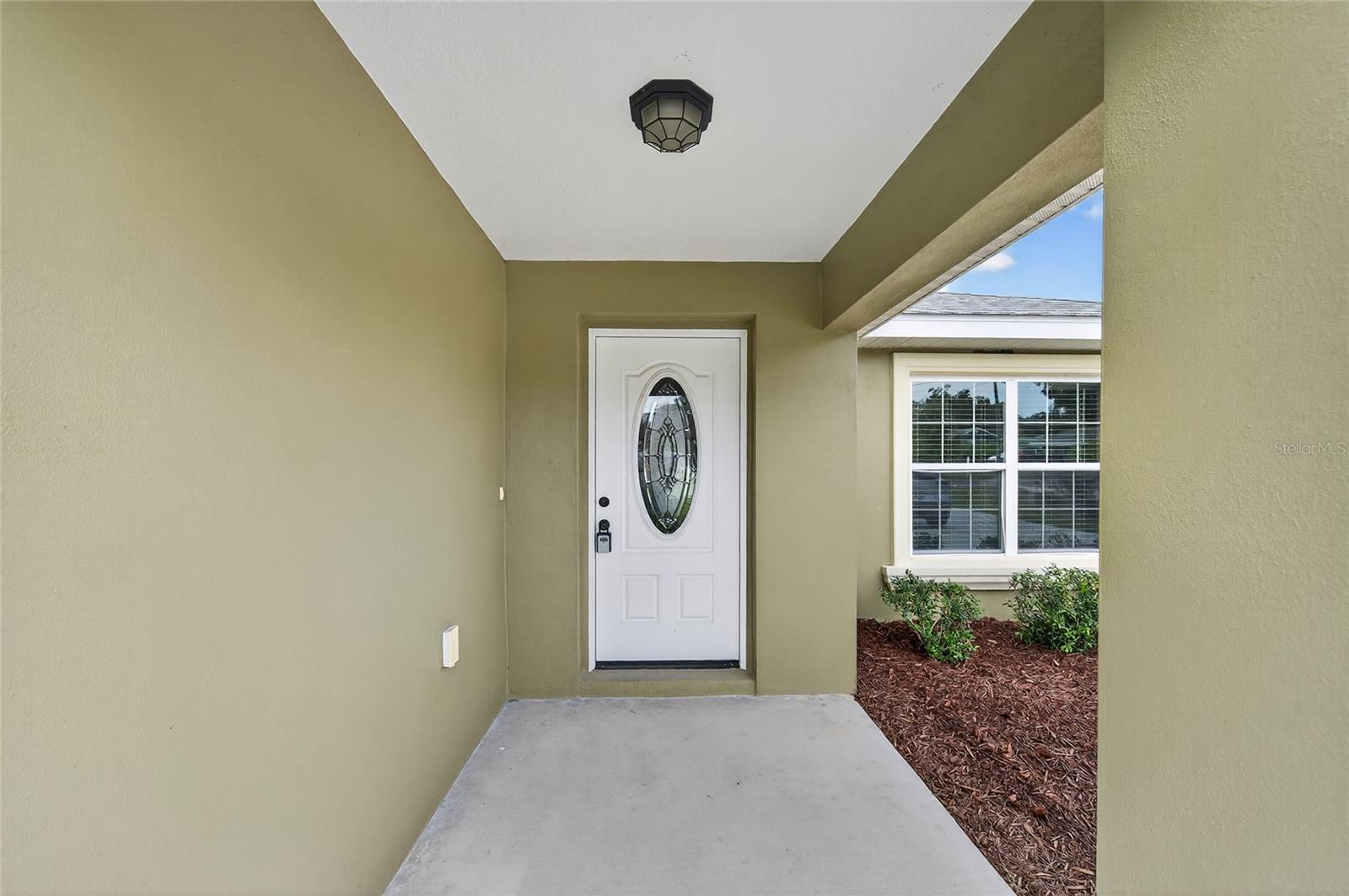 Image 4 of 35 For 15814 84th Terrace