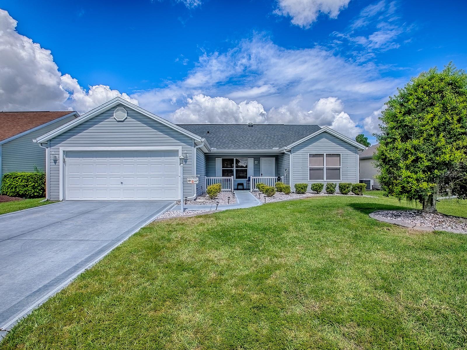 Image 2 of 41 For 2412 Merida Circle