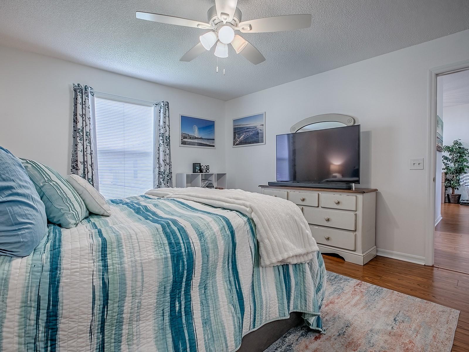 Image 24 of 41 For 2412 Merida Circle