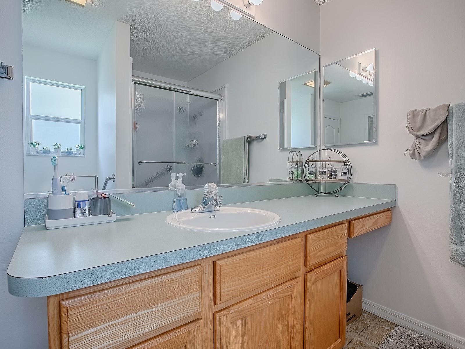 Image 26 of 41 For 2412 Merida Circle