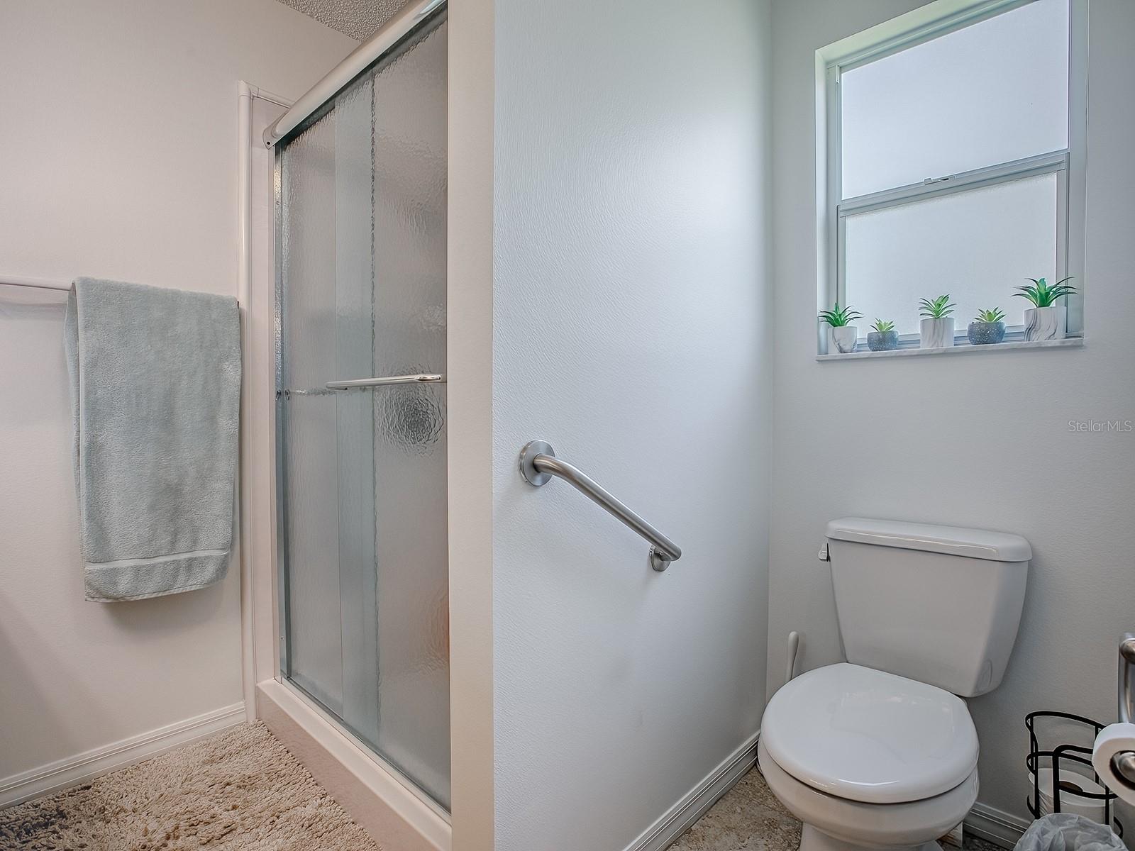 Image 27 of 41 For 2412 Merida Circle