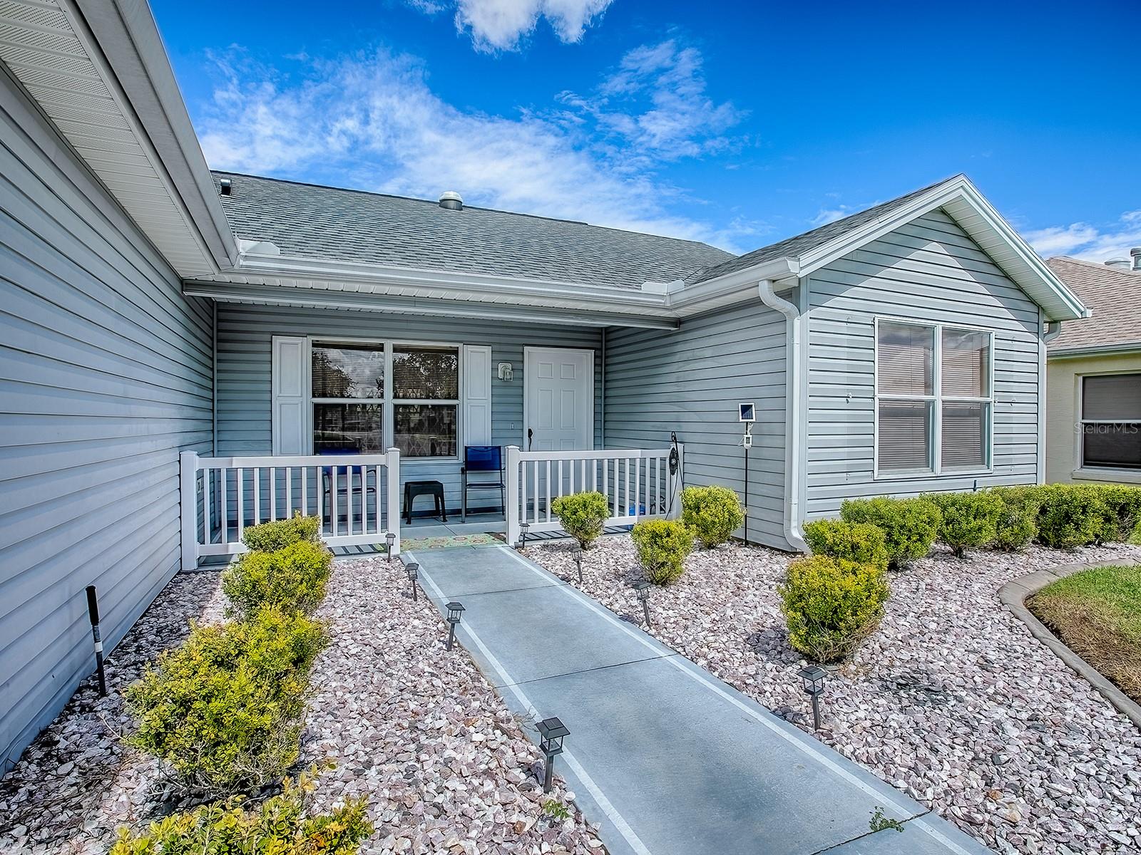 Image 3 of 41 For 2412 Merida Circle