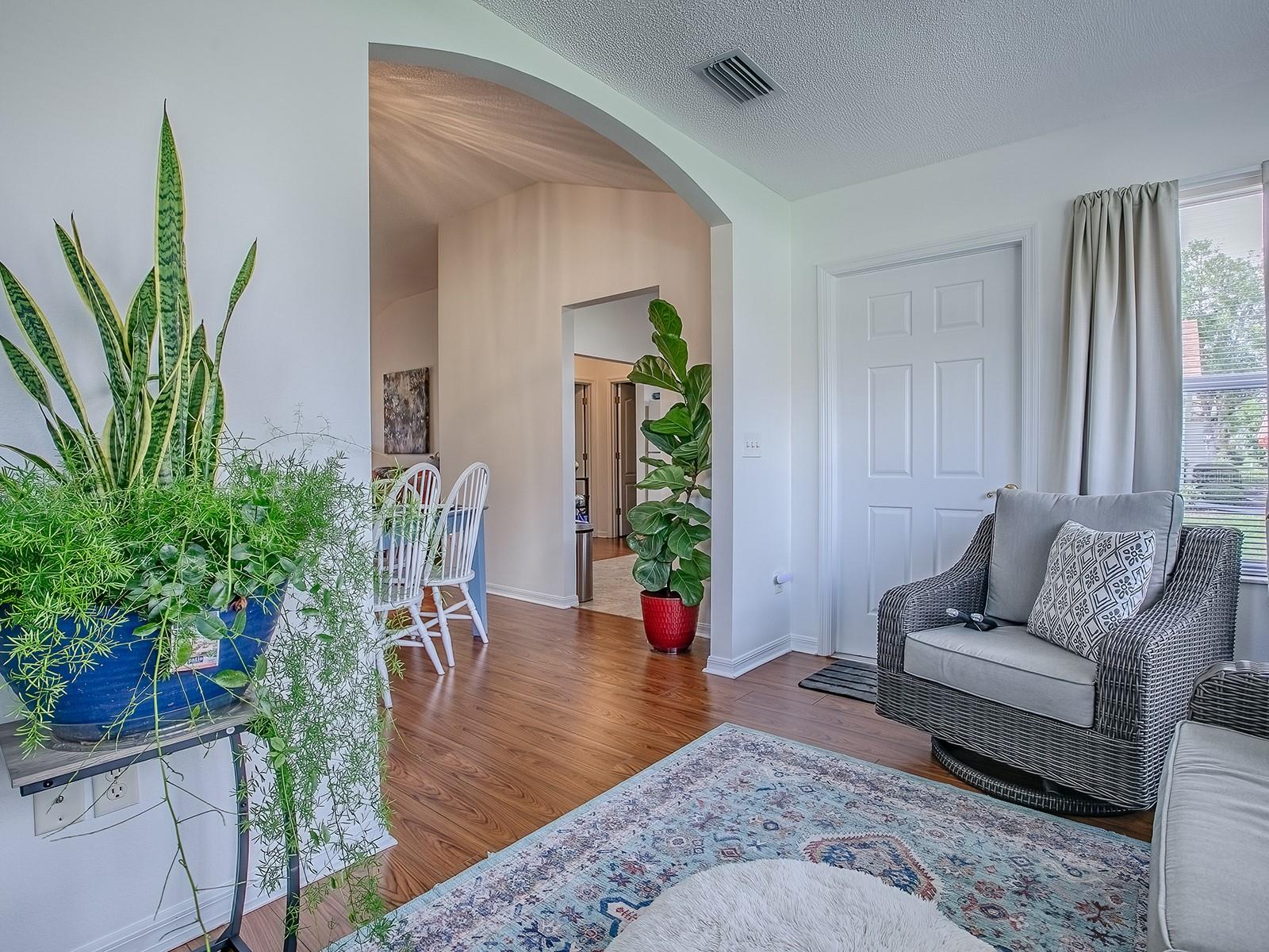 Image 31 of 41 For 2412 Merida Circle