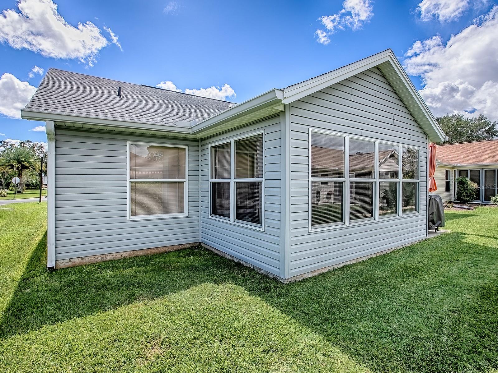 Image 33 of 41 For 2412 Merida Circle