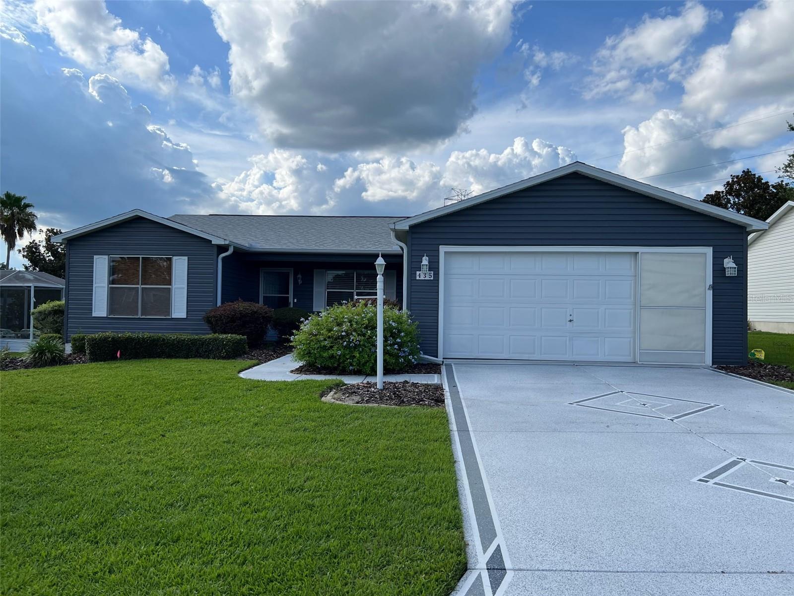 Details for 435 Santa Clara Circle, LADY LAKE, FL 32159