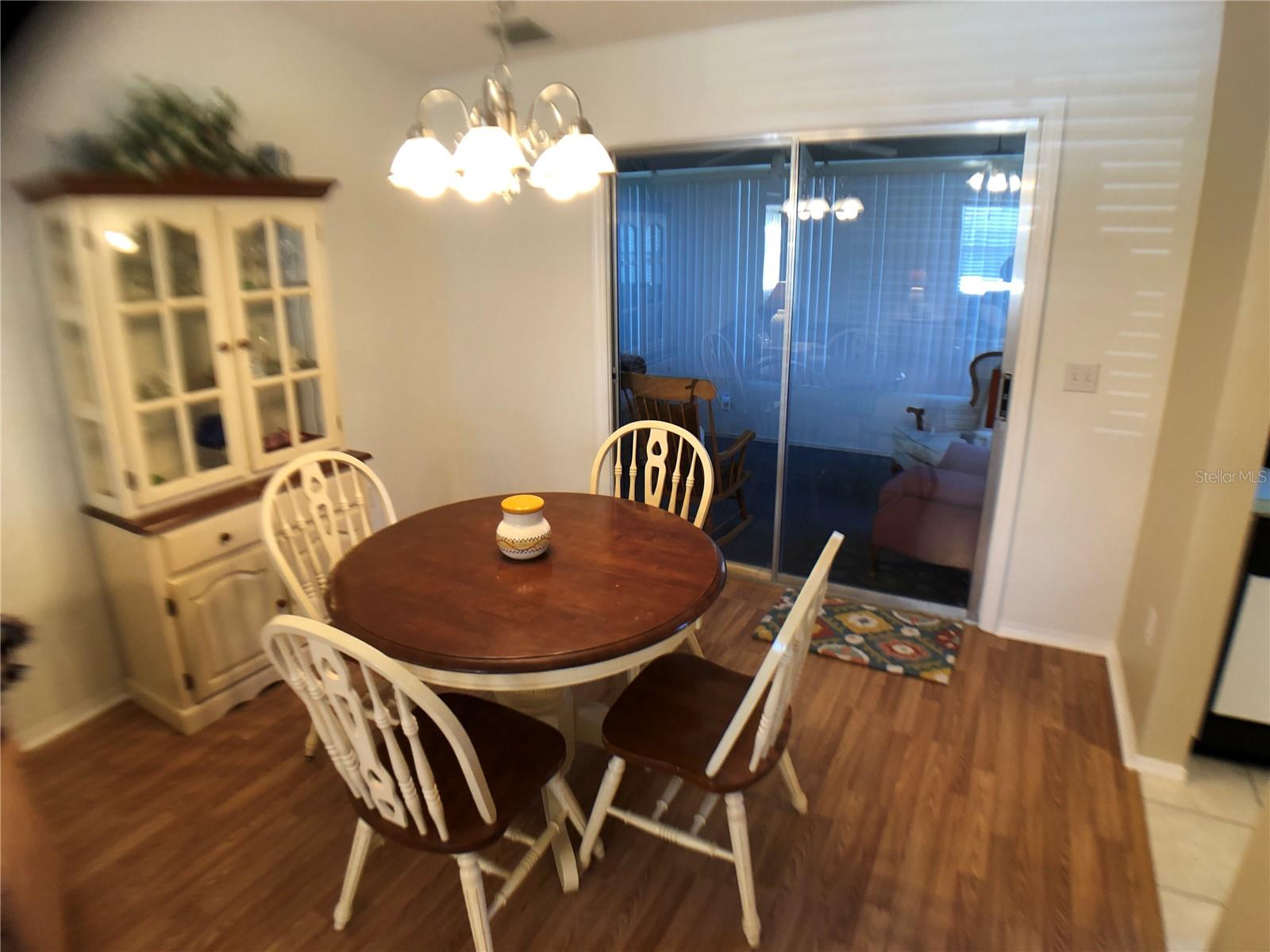 Image 8 of 23 For 435 Santa Clara Circle