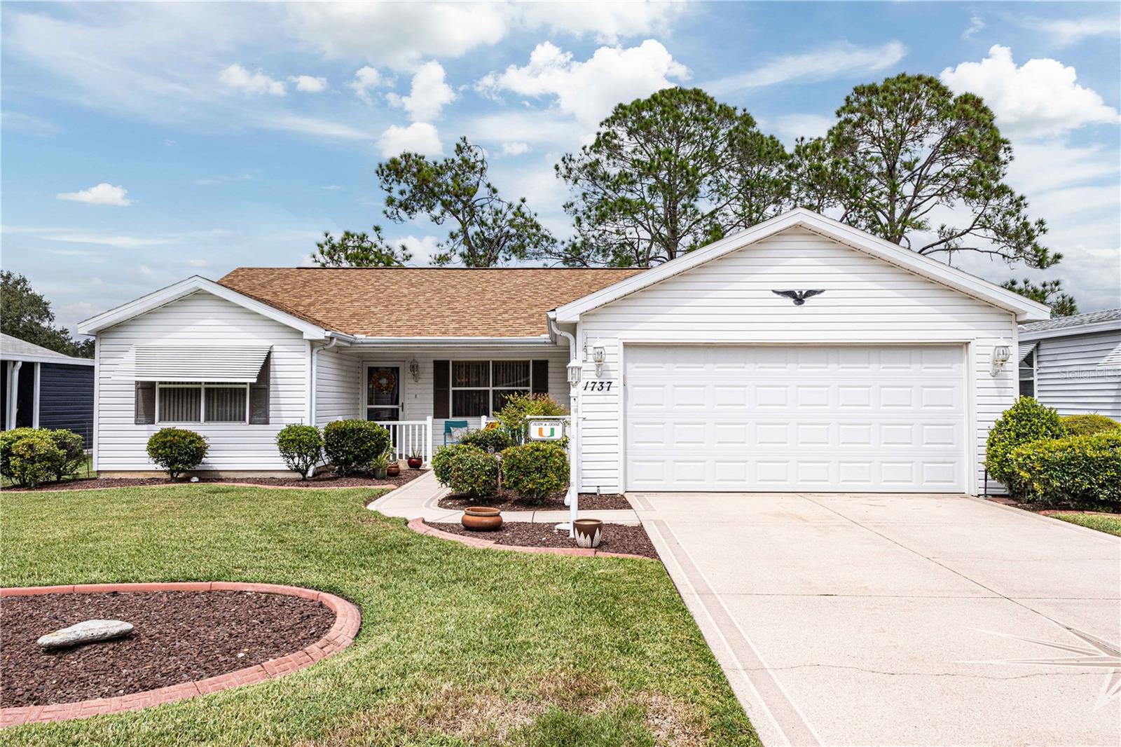 Details for 1737 Lauren Lane, LADY LAKE, FL 32159