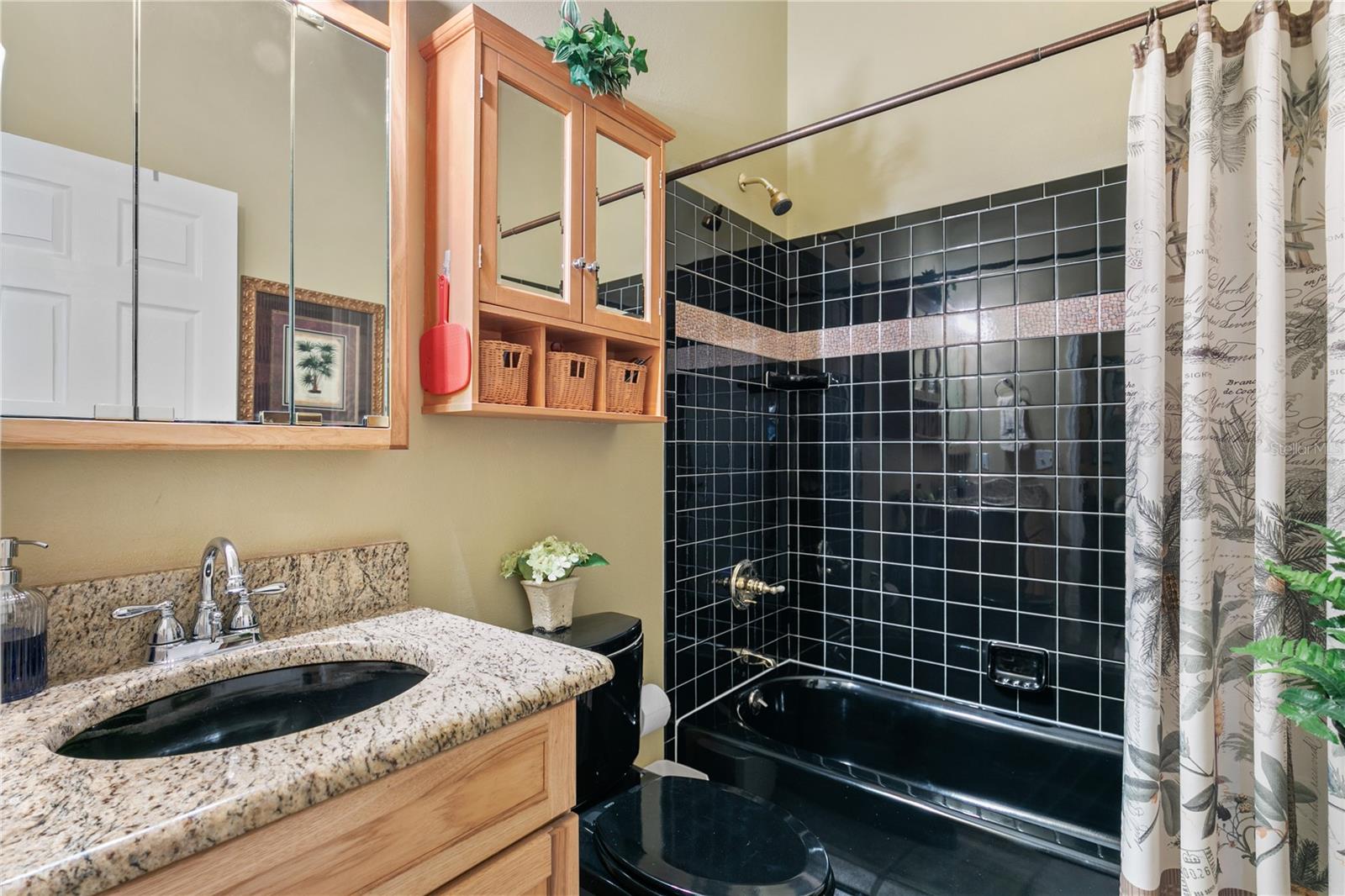 Image 19 of 68 For 41812 Catbrier Lane